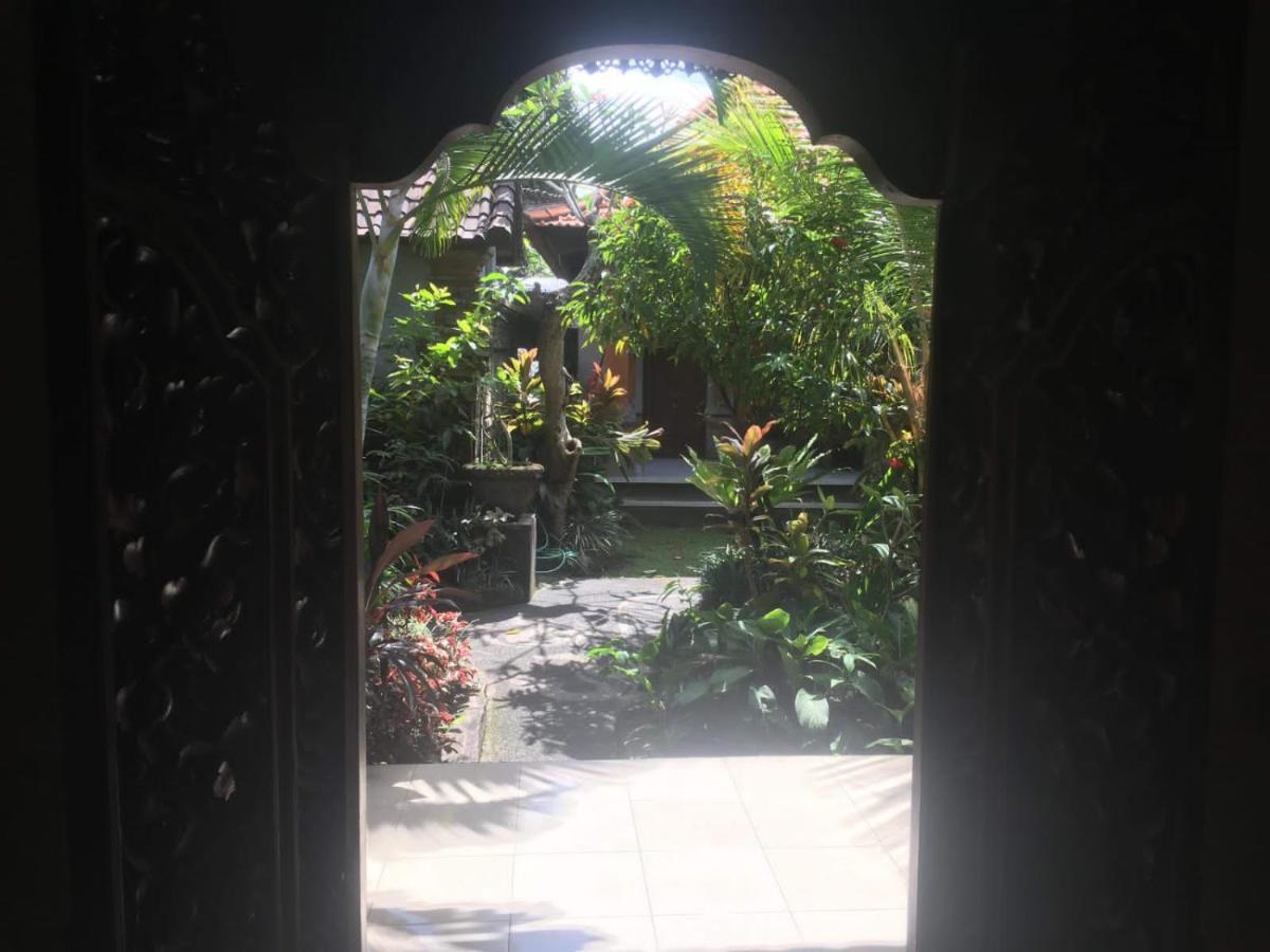 Family Guest House Ubud Kültér fotó